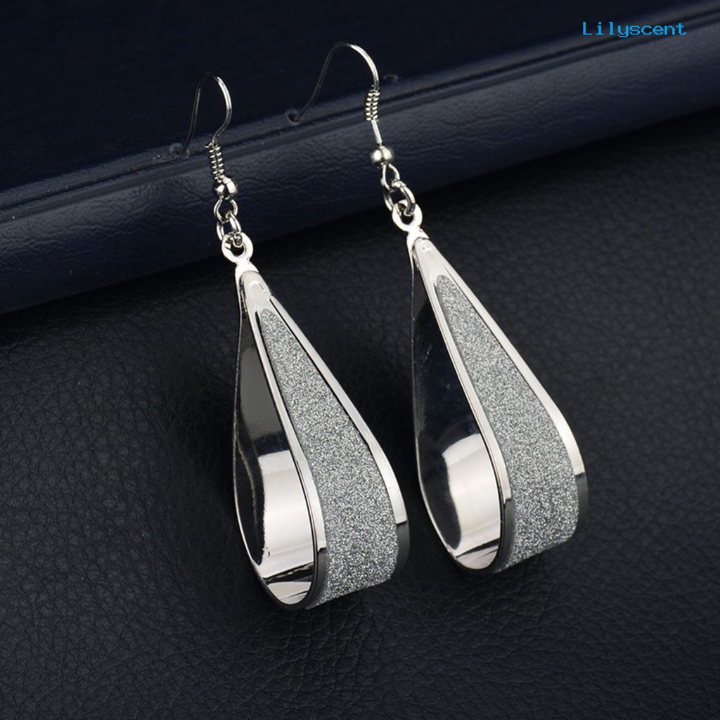 Anting Kait Bentuk Tetesan Air Model Hollow Bahan Alloy Untuk Pesta Pernikahan