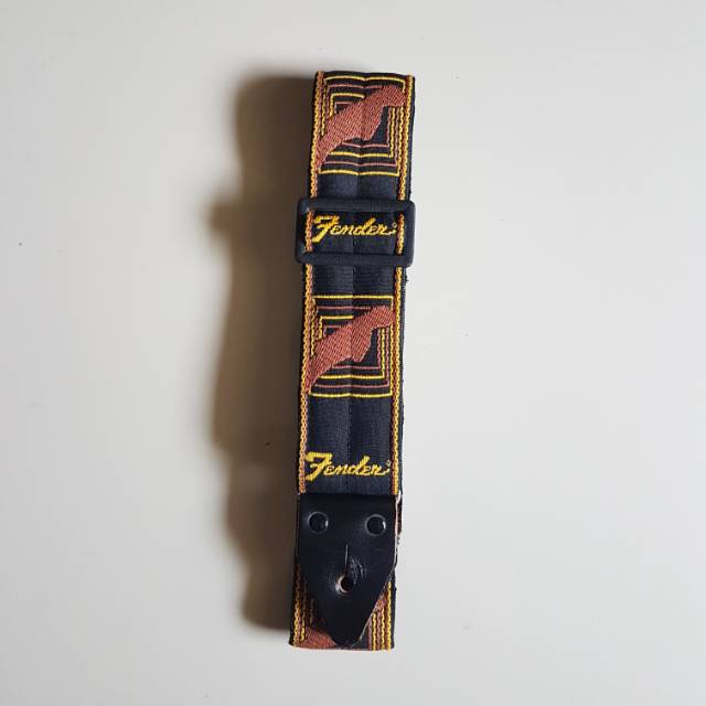 Fender Vintage Strap Tahun 70 USA