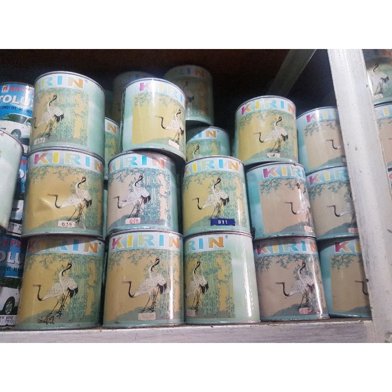 

cat kayu dan besi 1kg - kirin