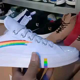  Sepatu converse pelangi  putih premium Shopee Indonesia