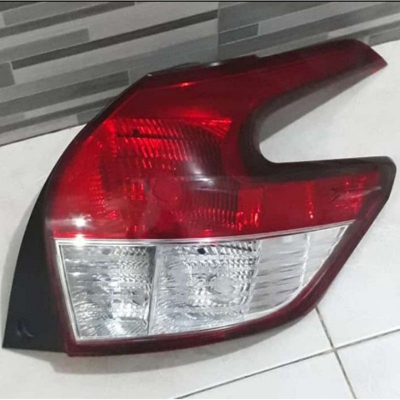 Stoplamp Toyota Yaris 2016
