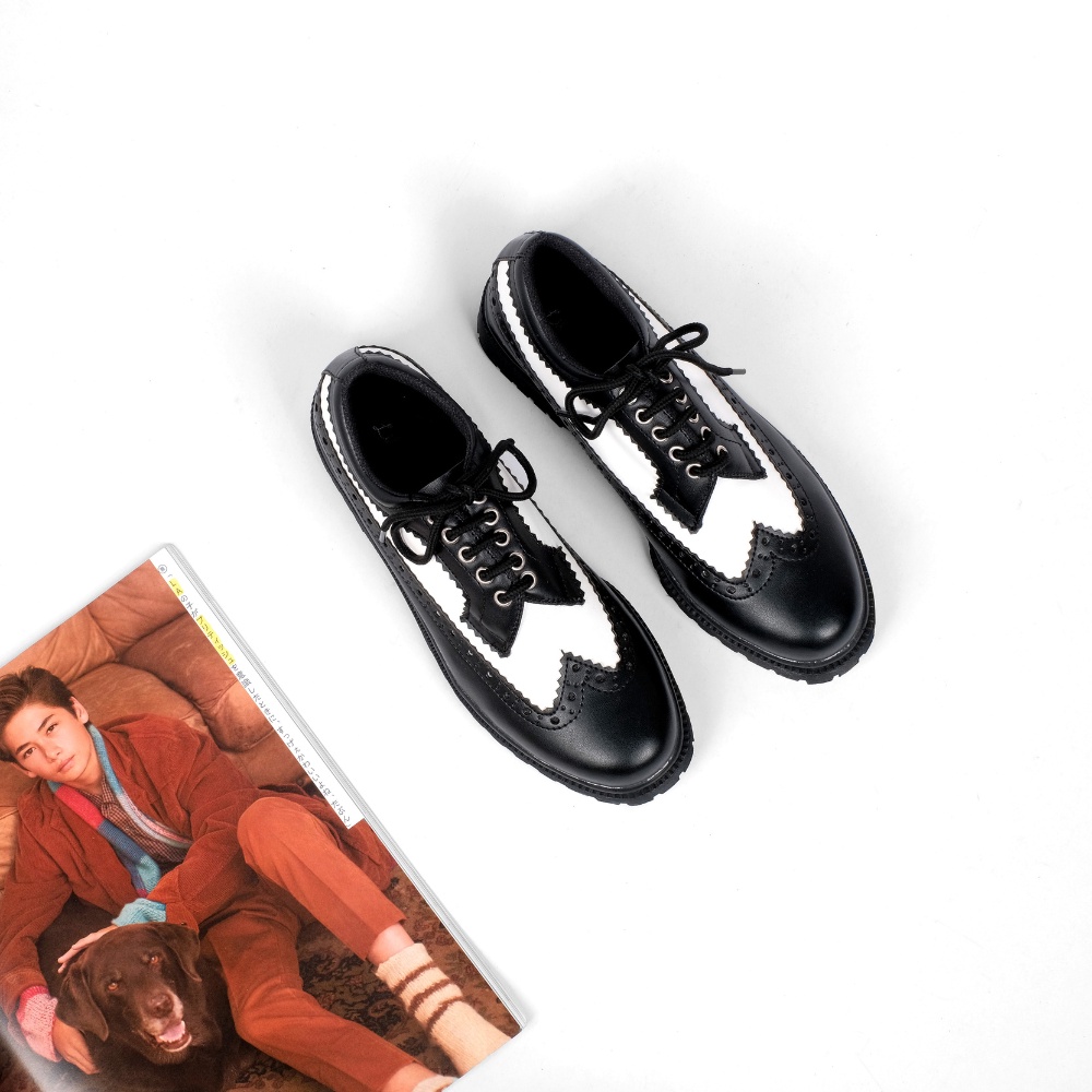 Xcloud x LikeProject Sepatu Formal Docmart Casual Wanita ALANA Black White