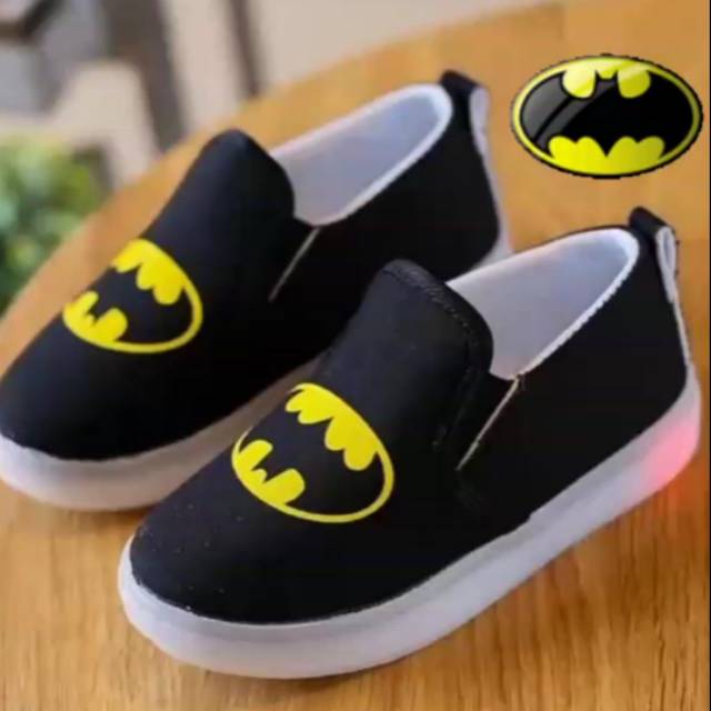 batman slip on shoes