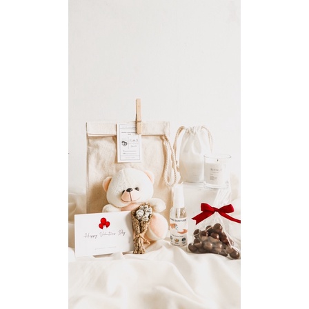 

Hampers Valentine / Kado Valentine / Valentine Gift / Hadiah Valentine Lucu Unik Murah