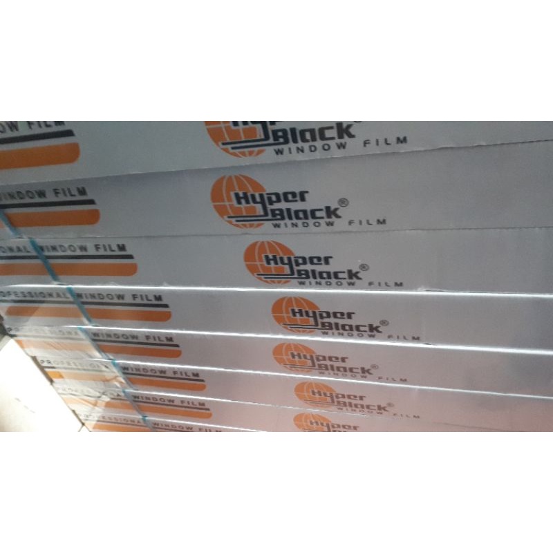 Kaca Film Mobil Riben Merek Hyper Black 1 Roll Ukuran 150 cm x 40 meter