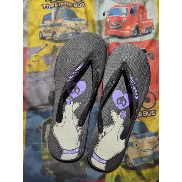 Sandal Jepit Swallow Motif Love