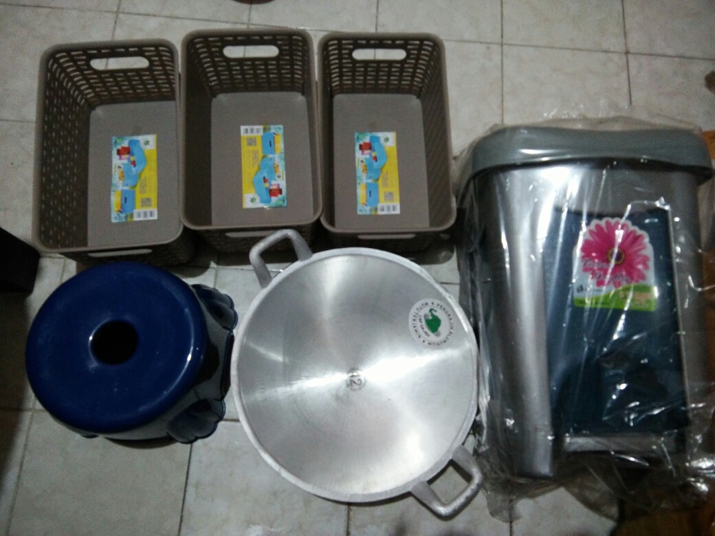 Bangku Jongkok Bulat Plastik/ Jongkok Nyuci /jongkok Mungil