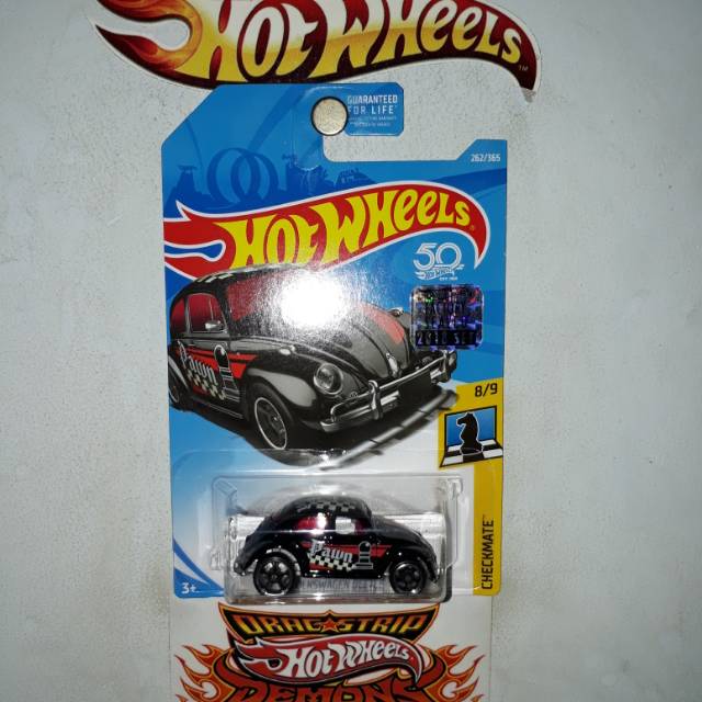 Hot Wheels Volkswagen VW Beetle Checkmate Pawn Black Factory Seal FS 2018