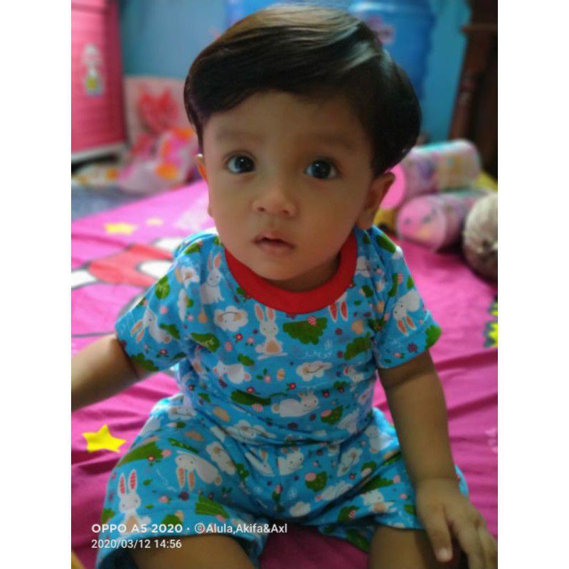 setelan bayi pendek Qkids Size Xs (5-18bulan) bahan libby velvet