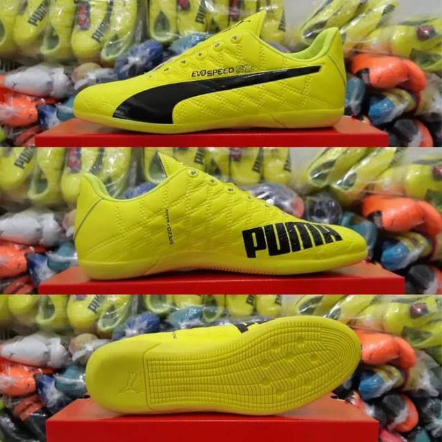 Sepatu Futsal PUMA
