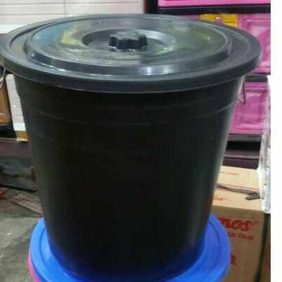 EMBER PLASTIK 40LITER HITAM/EMBER PLASTIK /EMBER AIR