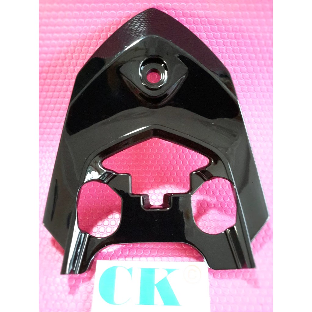 COVER LAMPU STOP BELAKANG VARIO TECHNO 125 - WARNA HITAM PN. 83750-KZR-600