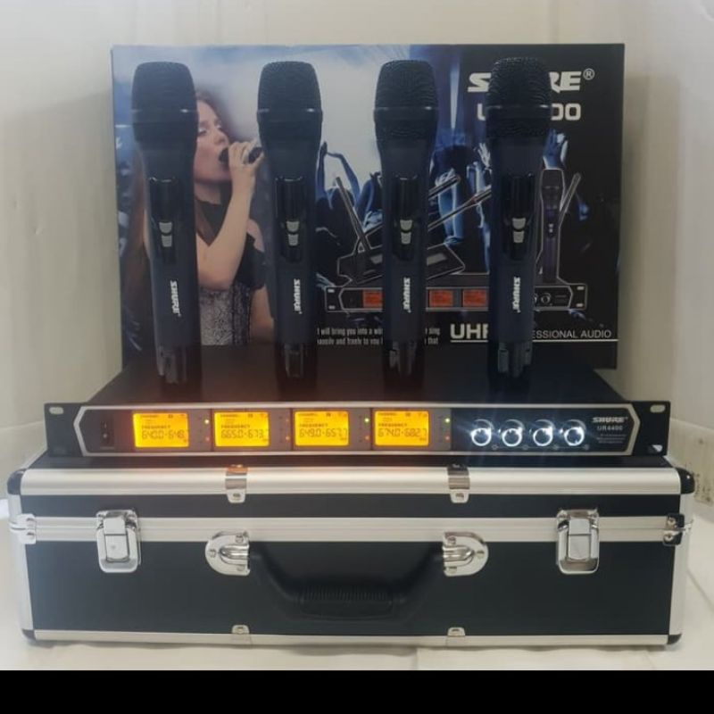 microphone wireless shure UR4400 4 mic handheld shure ur4400