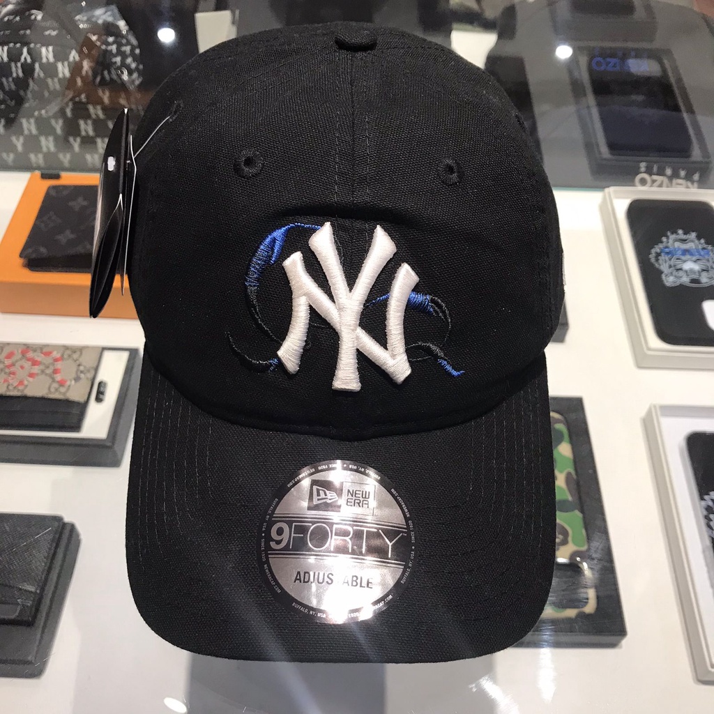 NEW ERA X BTS BLACK SWAN BLACK CAP