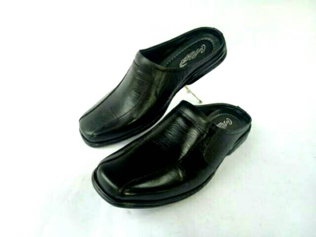 Sendal pria slop kulit asli sandal selop sepatu terbaru formal flat bustong jaminan kulit asli 100%