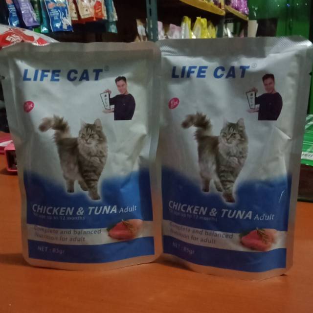 

Life Cat Pouch Adult Chicken & Tuna 85g