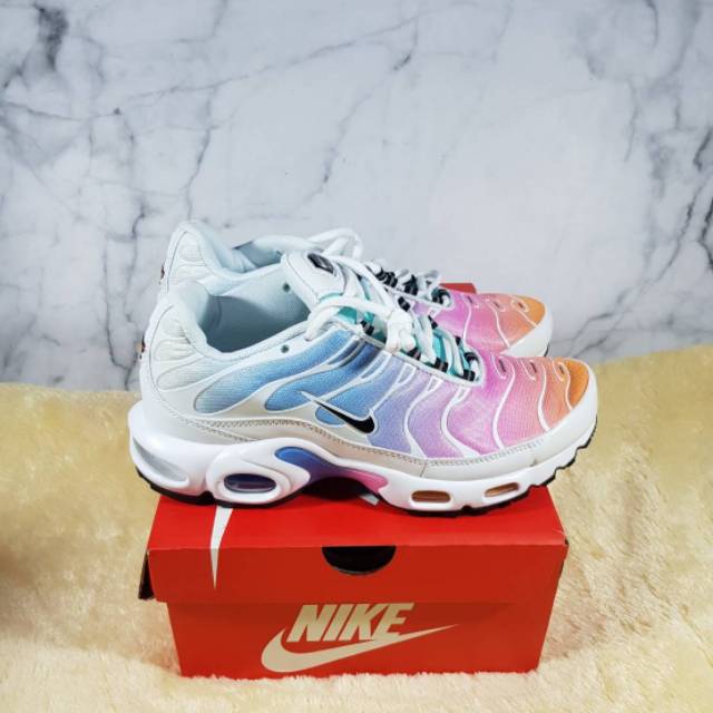 rainbow air max plus