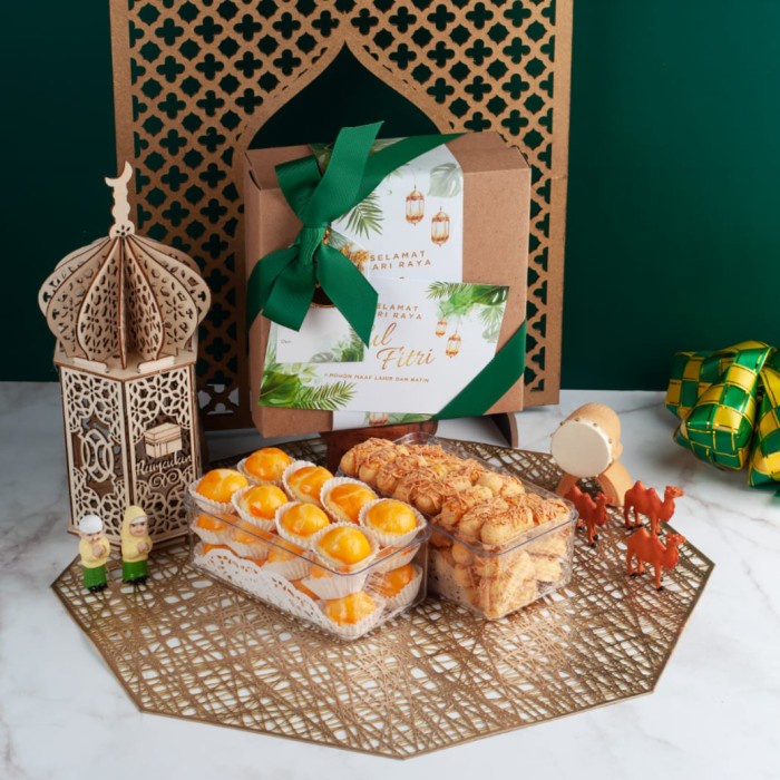 

Parsel Ramadhan Hampers Lebaran PAKET C (Nastar & Kastengel)