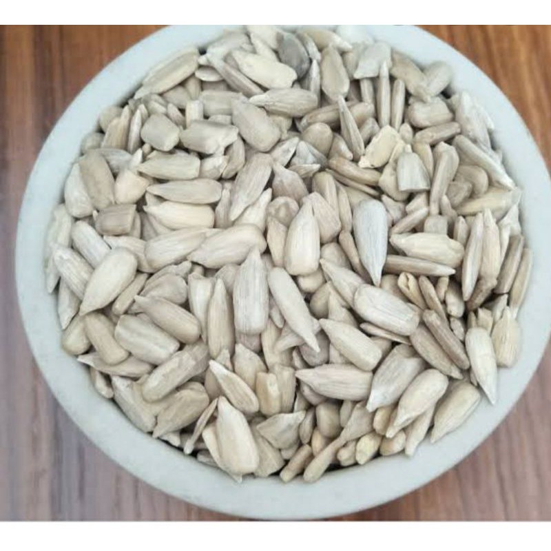 

sunflower seeds best seller 500 gram. best seller