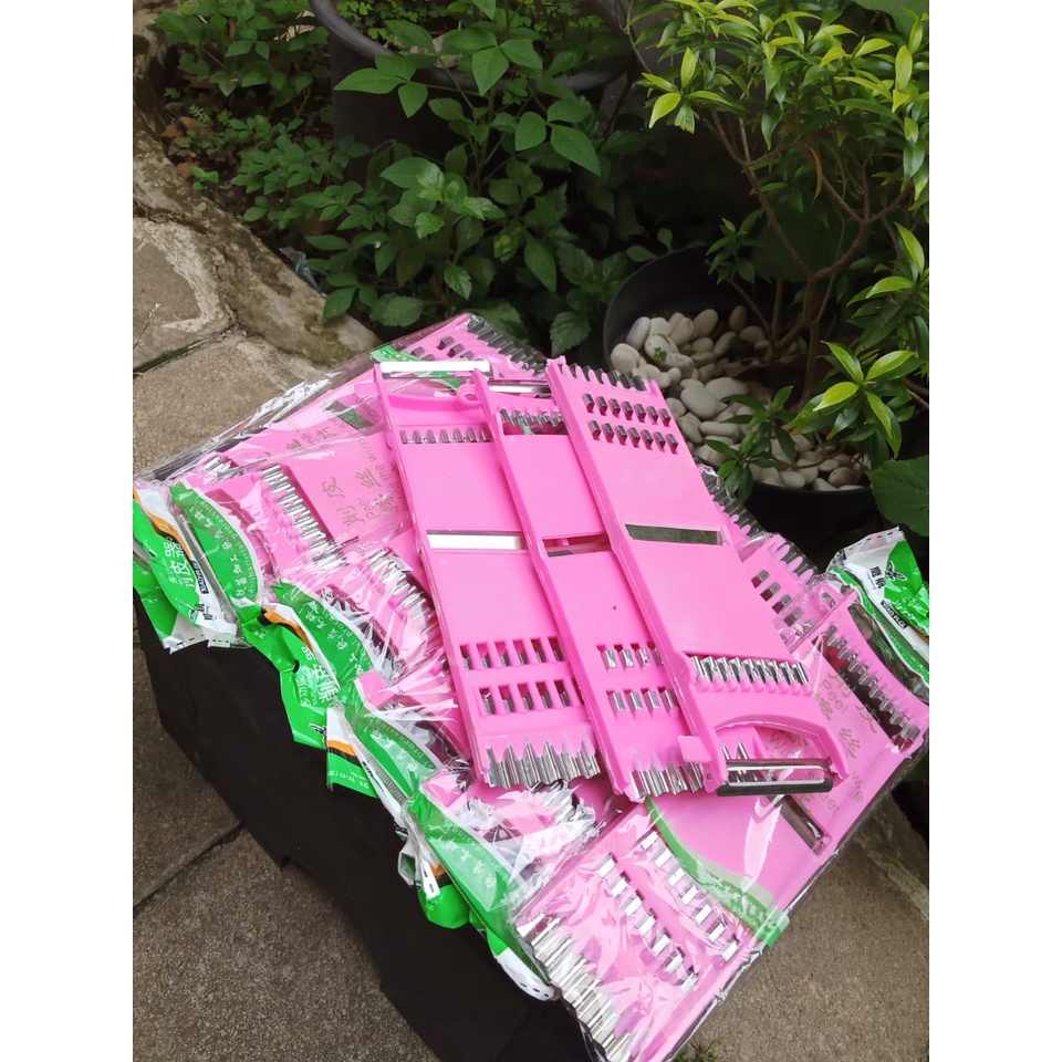 Parutan Serbaguna Multifungsi pink 5 in 1/ Alat Pemotong Buah &amp; Sayur