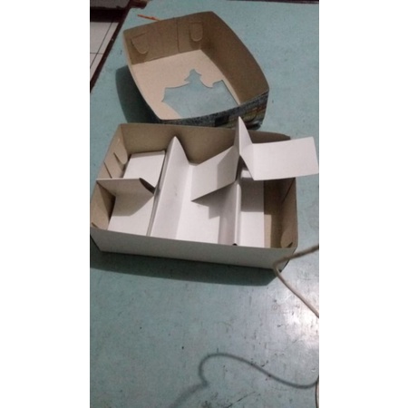 

DUS/KARDUS KOSONG OLEH OLEH HAJI DAN UMROH