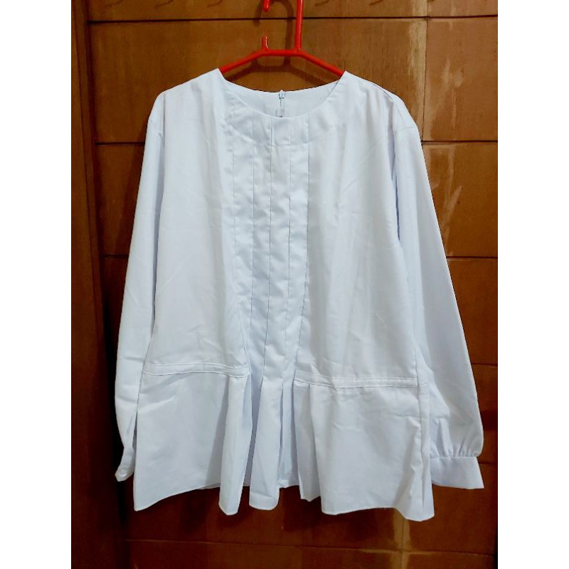 Blus Blouse Baju Atasan Putih