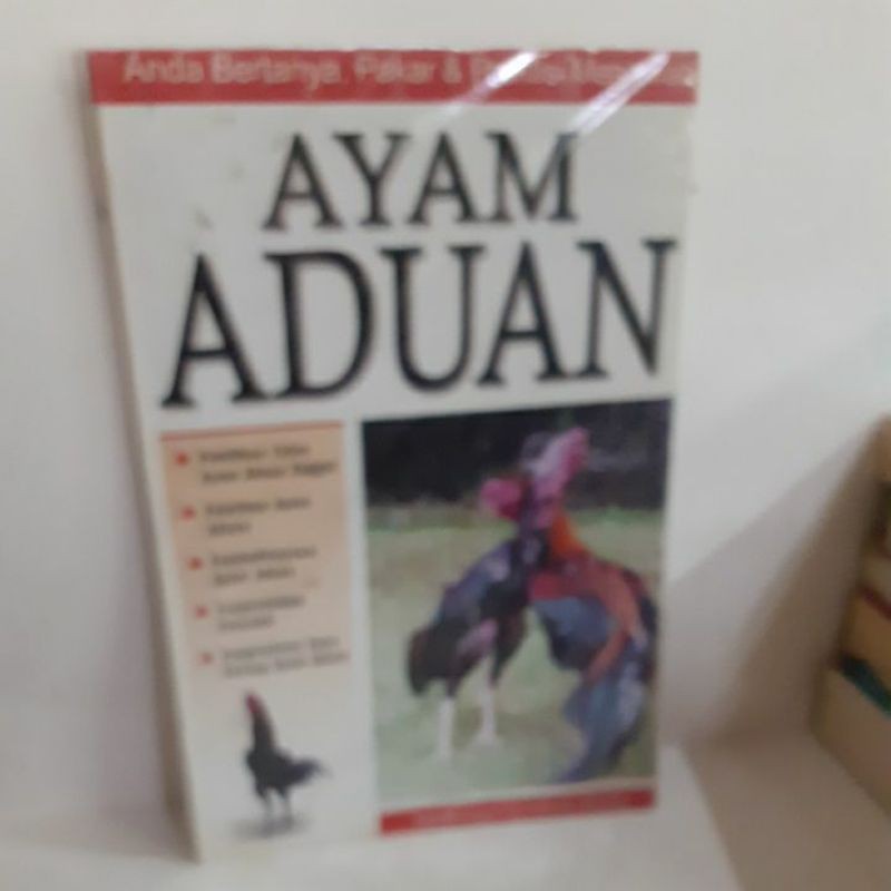

Pembudi dayaan Ayam aduan