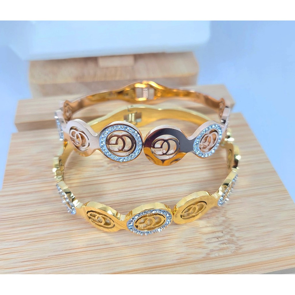 Gelang Titanium Motif Chanel Perhiasan Wanita | Gelang Cantik S7