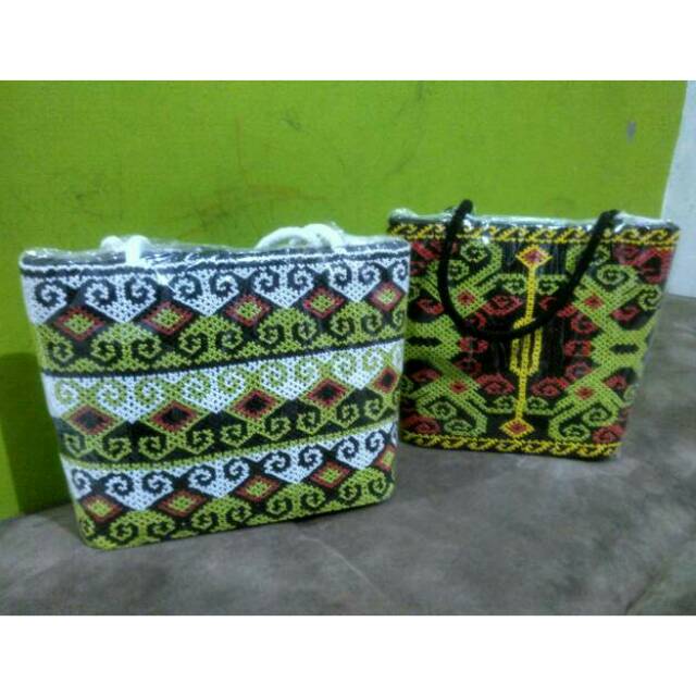 Tas manik kalimantan