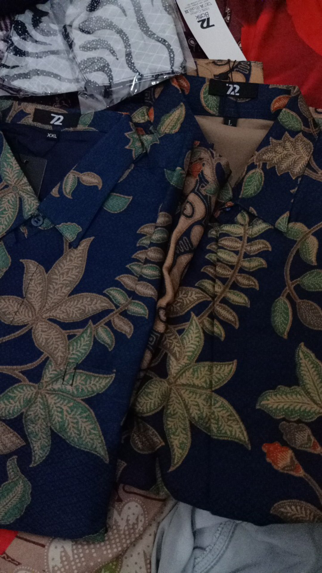 Kemeja Batik Dobby Pria Lengan Panjang Parang Premium Warna Biru Krem 724167 Cap 72