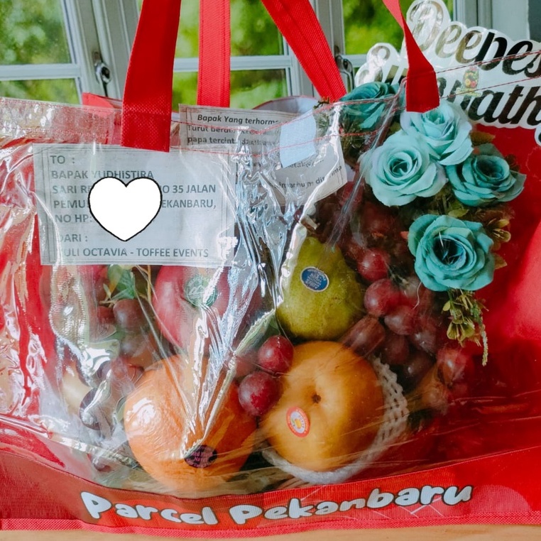 

Symphaty Hampers For Colleague-Siak Series