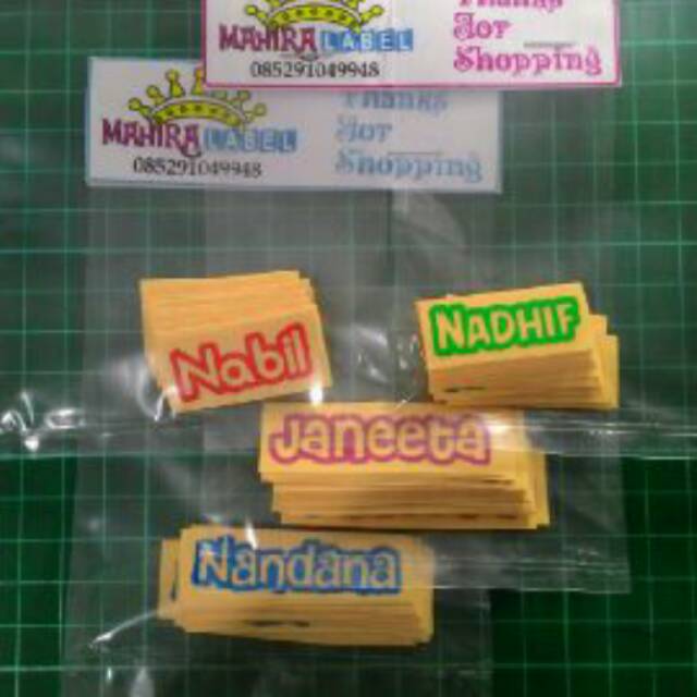 

Stiker Label Nama