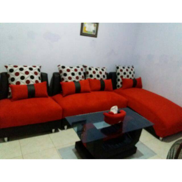 Sofa Sabrina Merah hitam