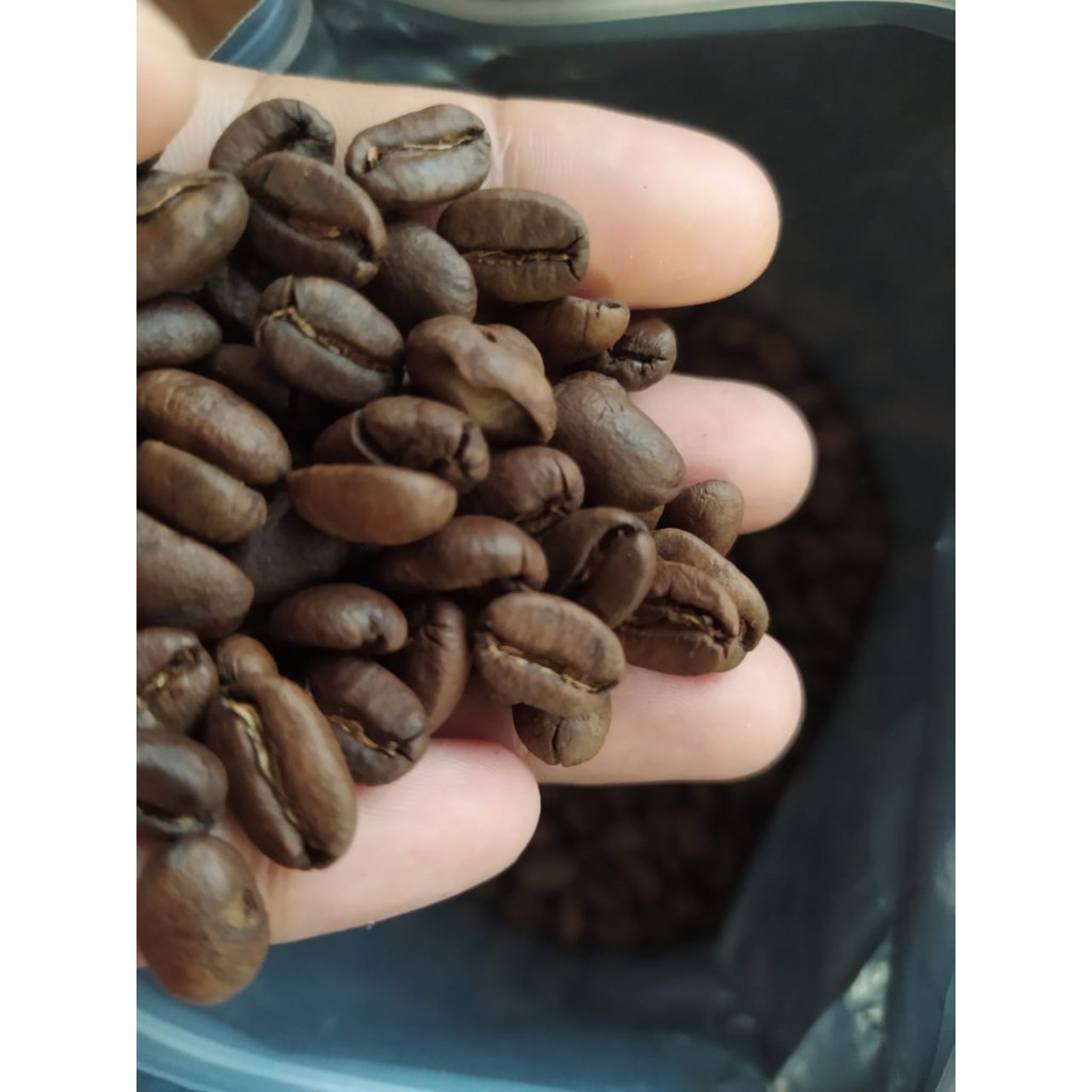 

BIJI KOPI GAYO ARABICA PREMIUM | GREENBEAN PREMIUM COFFEE |KOPI ARABIKA GAYO SEMI WASH 200 gram