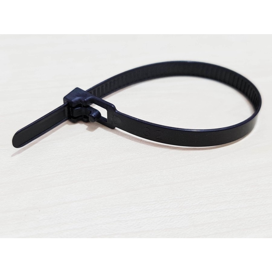 Kabel Ties Bisa Buka PANDA 10cm - 15cm - 20cm -25cm -30cm - 40cm lebar 7.2mm HITAM - Reusable Cable Ties