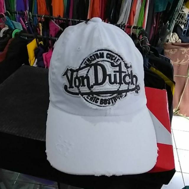SOLD** Preloved Topi VonDutch ori impor