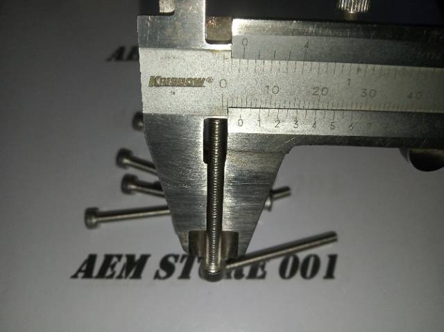 Baut L M4 x 40(4cm) stainless 304