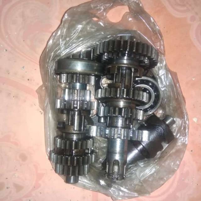 Tranmisi/Rasio K2.Cb100,CB125 Original