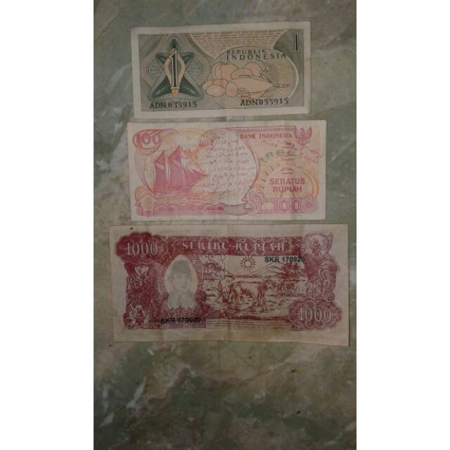 Uang jadul 1 Rupiah 1960/100 Rupiah 1992/10.000 1964