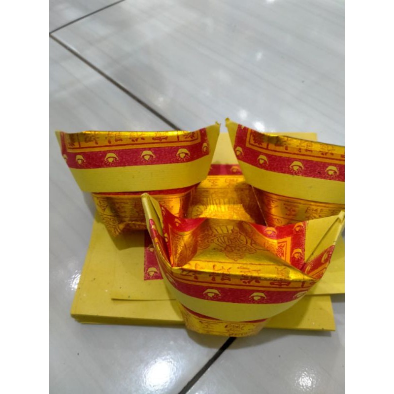 

kim cua atau uang dewa