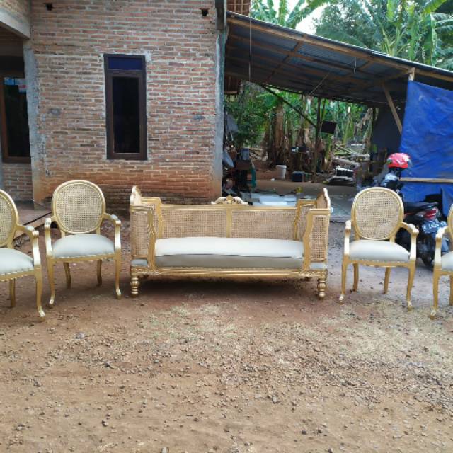 Kursi set manten doyok