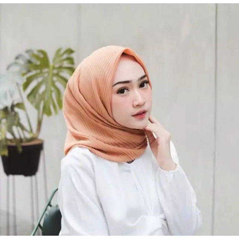 SEGIEMPAT BELLA SQUARE PLISKET SHWAL/HIJAB PRISKET/KERUDUNG PLISKET/JILBAB PLISKET/COD-6