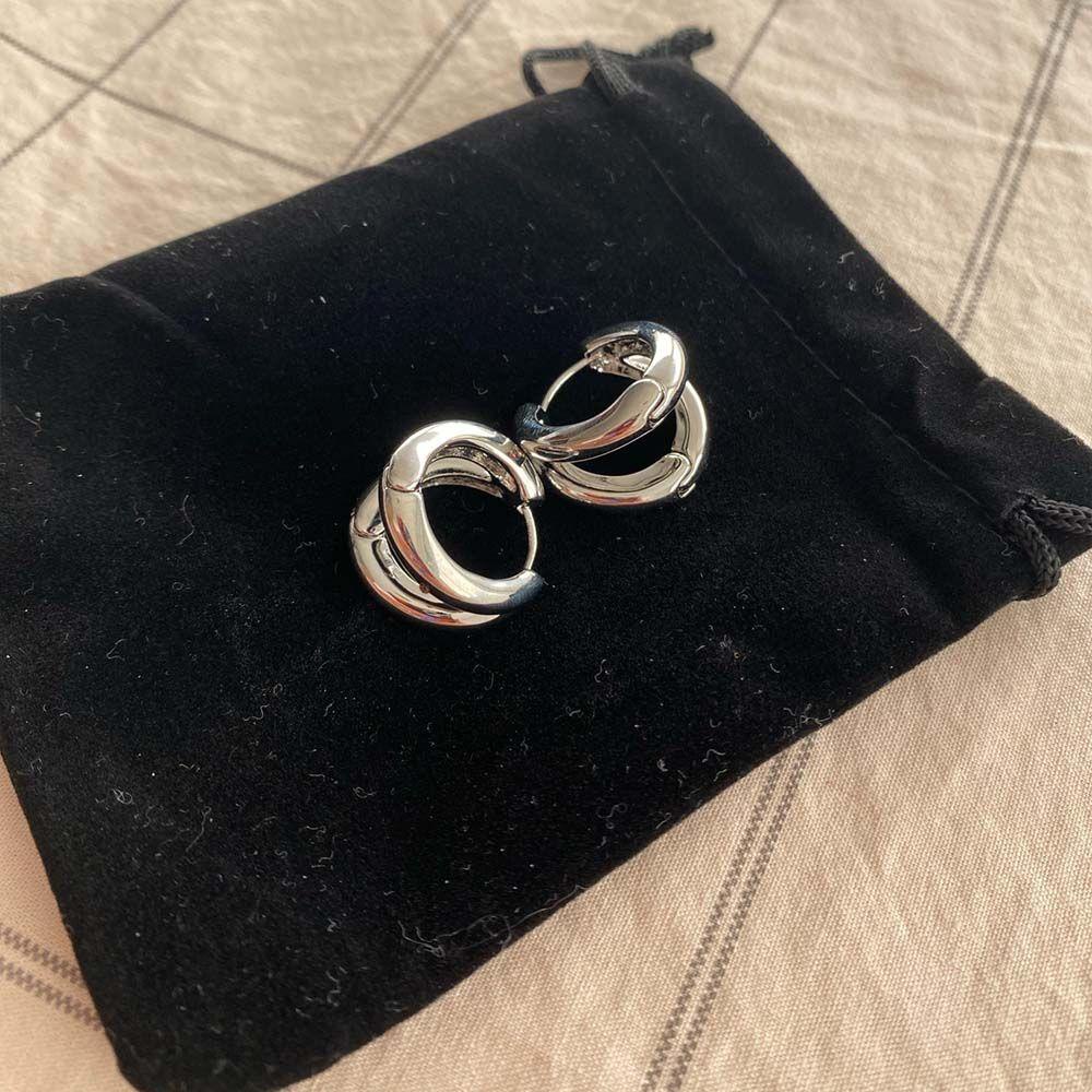 NEEDWAY Anting Logam Perak Berkelas Hadiah Anting Pejantan Bulat Gaya Korea Anting Wanita