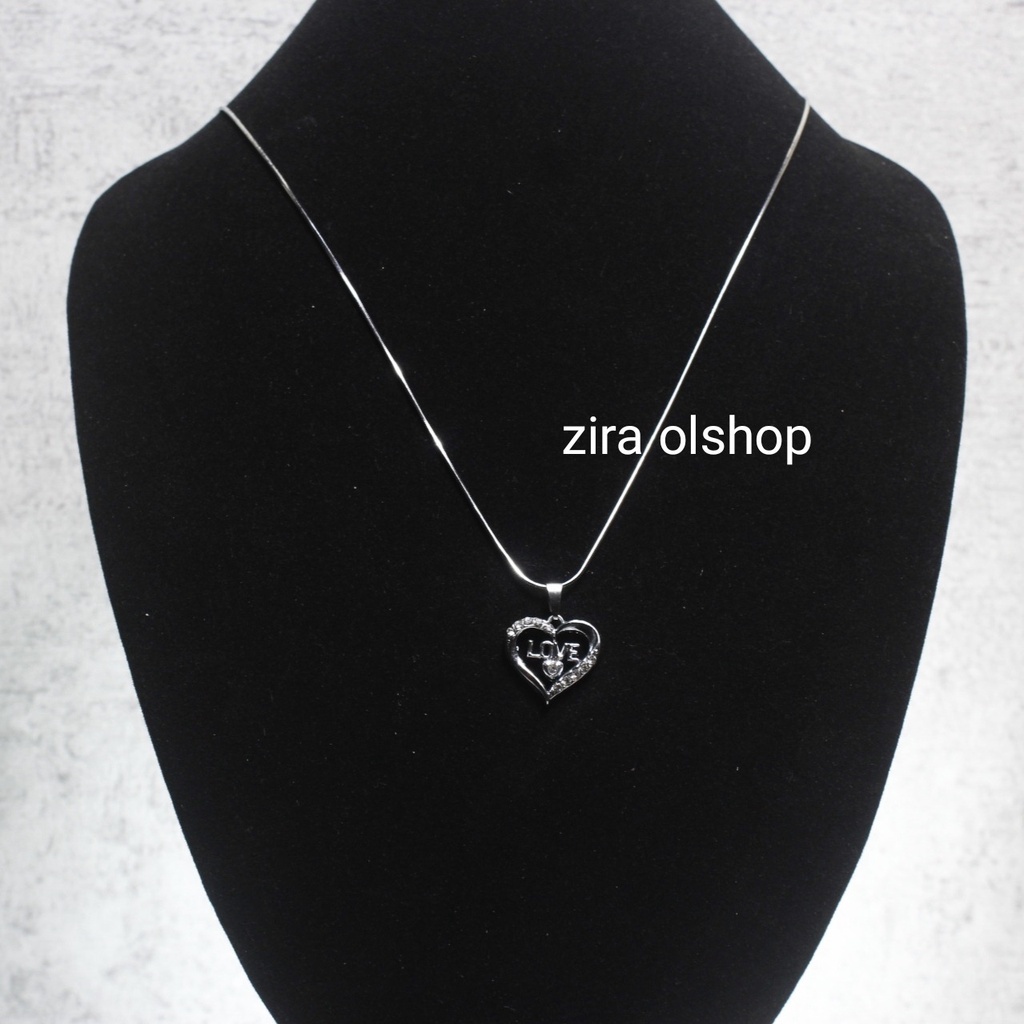 Kalung Titanium PriaWanita Motif Love Isi Love Silver (45 cm dan 60 cm ) Anti Karat dan Tidak Luntur zira.grosir