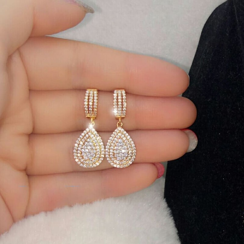 Anting Giwang Gold Mewah Diamond Titanium Xuping Antikarat