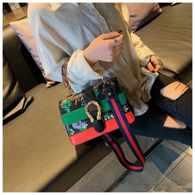 TI 3007 -  TAS SELEMPANG WANITA IMPORT MURAH BATAM  KONDANGAN PESTA WANITA KOREA  - A