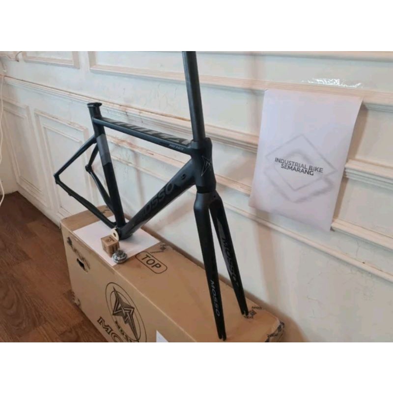 Frame Roadbike Mosso 701TCA Size 480mm Warna Hitam Gray . Rangka Sepeda Balap Road Bike 701 TCA Size Ukuran 48cm 480 mm