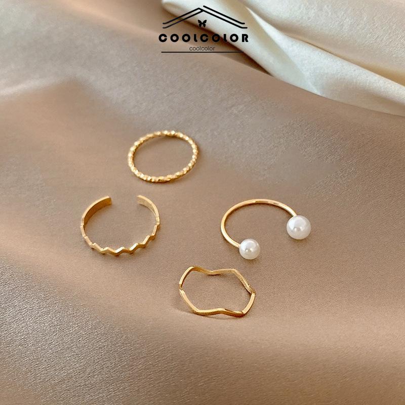 COD❤️4 Pcs/set Korea Cincin Emas Untuk Wanita Sederhana Mutiara Elegan Cincin Set Dapat Disesuaikan Terbuka Perhiasan Hadiah Fashion Aksesoris Murah