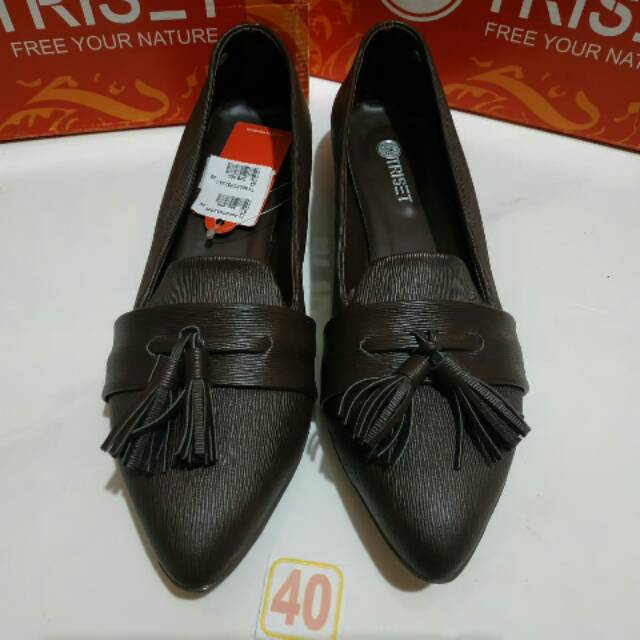 Sz 40 sepatu flatshoes coklat wanita merk Triset