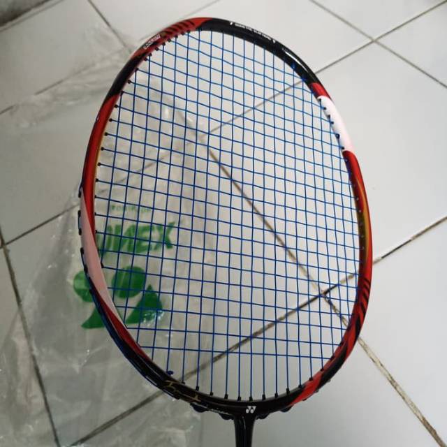 YONEX arcsaber z-slash 美品 即購入ok - 通販 - guianegro.com.br